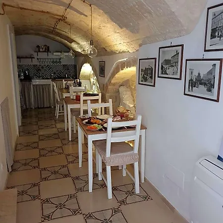 Dei Cardinale Bed & Breakfast 4*