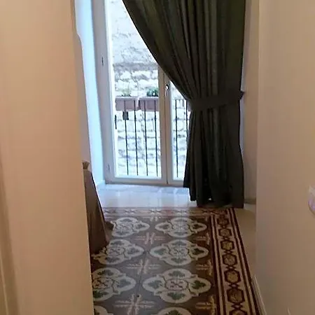 Dei Cardinale B&B