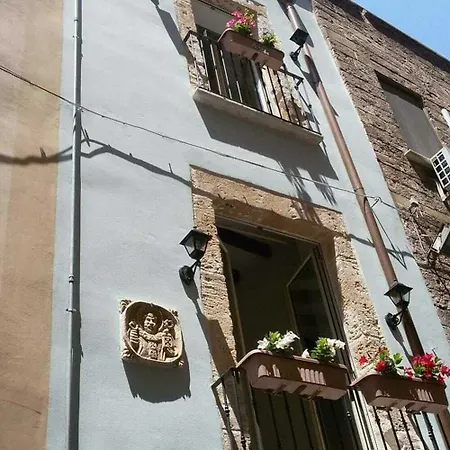 Dei Cardinale Bari